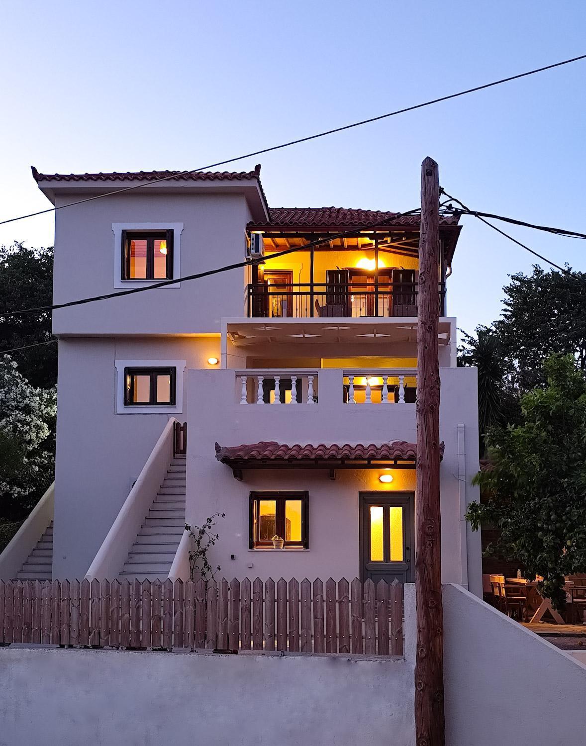 Apartment Kaia 1 *